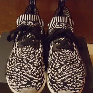 Adidas NMD r1 sashiko black